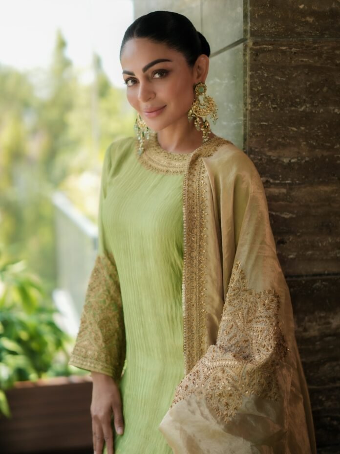 Neeru Bajwa life lessons reveal how consistency, smart choices, and adaptability lead to success and long-term career growth.